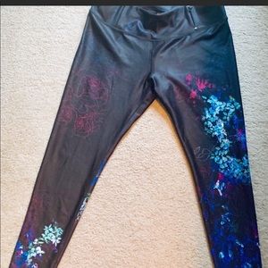 Calia by Carrie Underwood leggings
